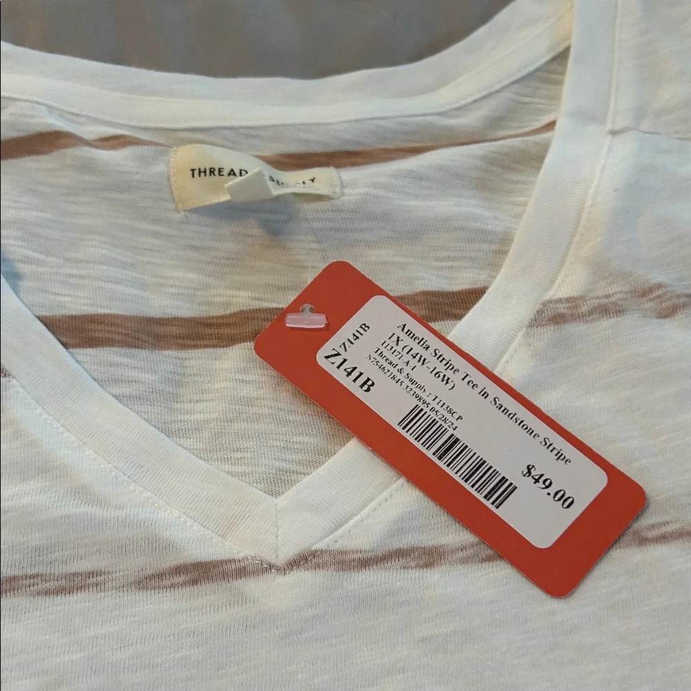 3 for 30$ Thread & Supply Sandstone Stripe V-Neck Tee - Picture 3 of 4